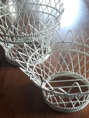 Rustic Painted Wire Decorative Basket Set 2 Home Accents Unique Design